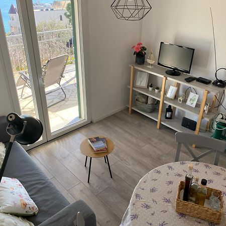 Kn House With Two Apartments Near Sea Rogoznica  Bagian luar foto