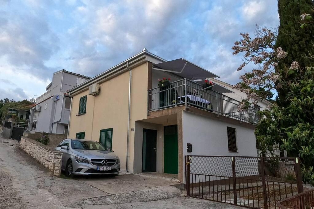 Kn House With Two Apartments Near Sea Rogoznica  Bagian luar foto
