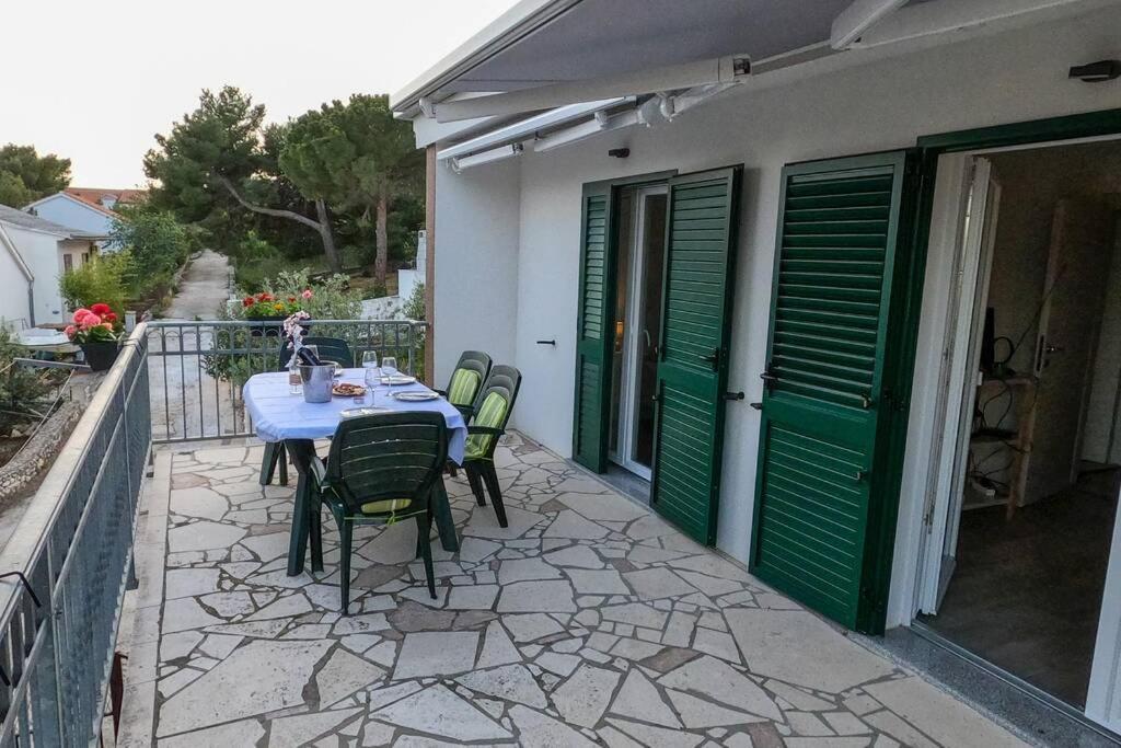 Kn House With Two Apartments Near Sea Rogoznica  Bagian luar foto